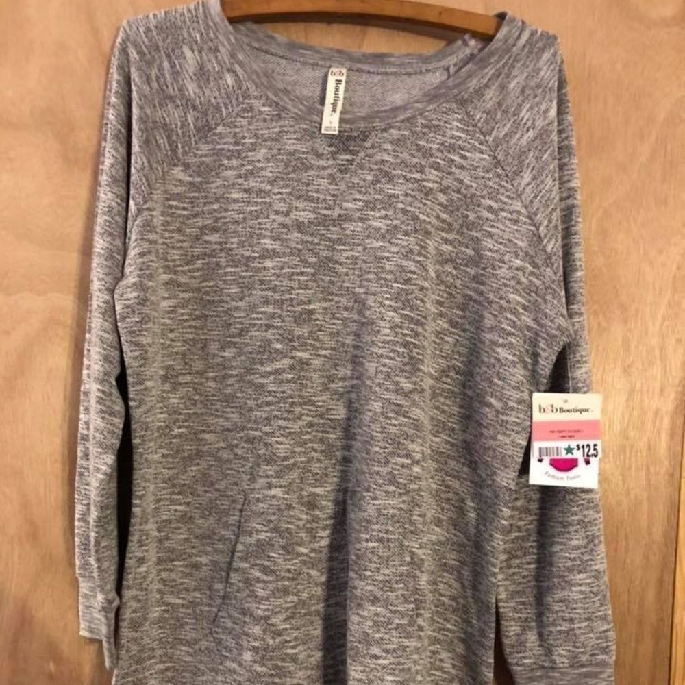 B & B boutique long sleeve grey tunic